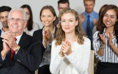 Reconocimiento y liderazgo. Los aplausos de las 20:00h.